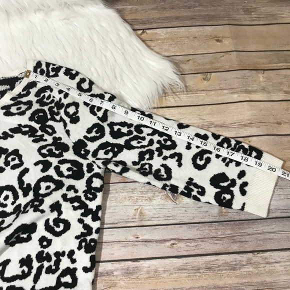 ANN TAYLOR ANIMAL PRINT WOMENS SWEATER - Picture 5 of 8